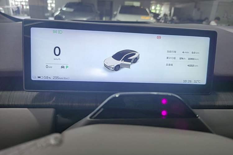 Used Nio ET7 2024 75 kWh Executive Signature Edition Instrument Cluster