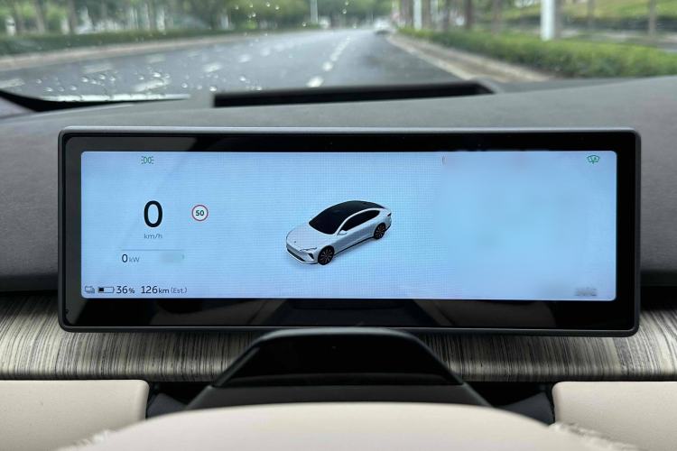 Used Nio ET7 2024 75 kWh Executive Signature Edition Interior 4