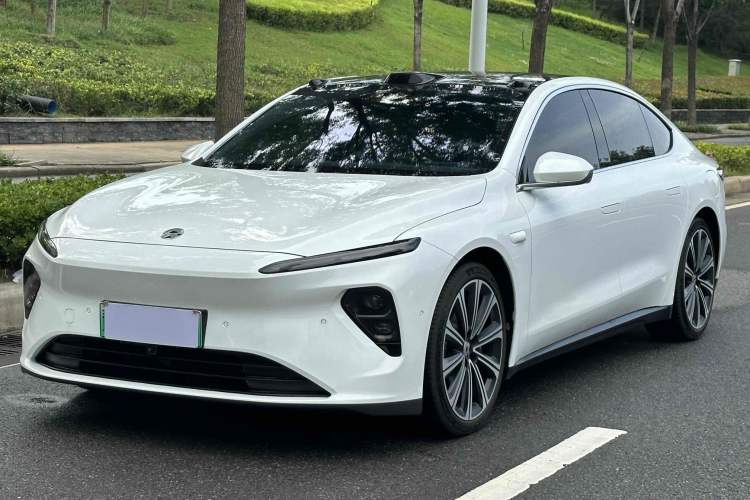 Used Nio ET7 2024 75 kWh Executive Signature Edition Left Front Headlight