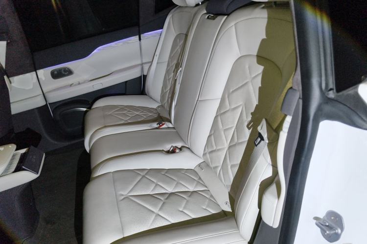 Used Nio ET7 2024 75 kWh Executive Edition Left Rear Seat