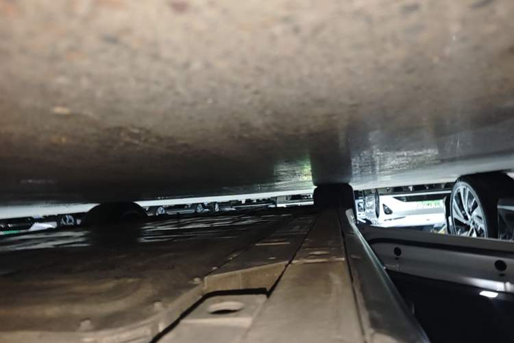 Used Nio ET7 2024 75 kWh Executive Edition Left Side Sill