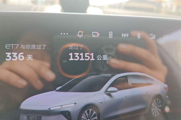 Used Nio ET7 2024 75 kWh Executive Signature Edition Odometer Close Up