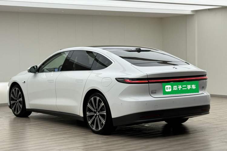 Used Nio ET7 2024 75 kWh Executive Signature Edition Rear Left 45 Deg