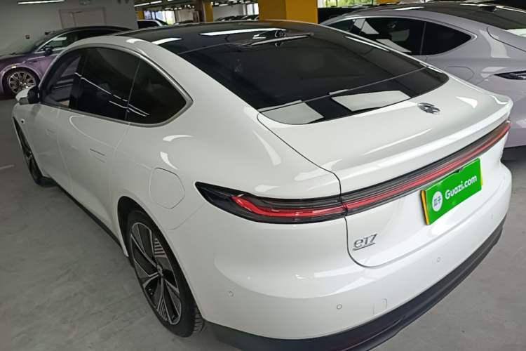 Used Nio ET7 2024 75 kWh Executive Edition Rear Left 45 Deg