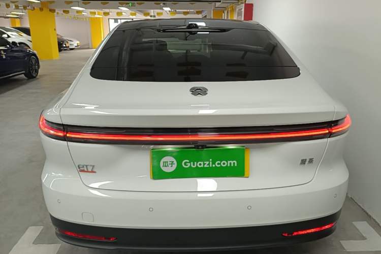 Used Nio ET7 2024 75 kWh Executive Edition Rear