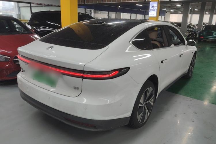Used Nio ET7 2024 100kWh Executive Edition Rear Right 45 Deg