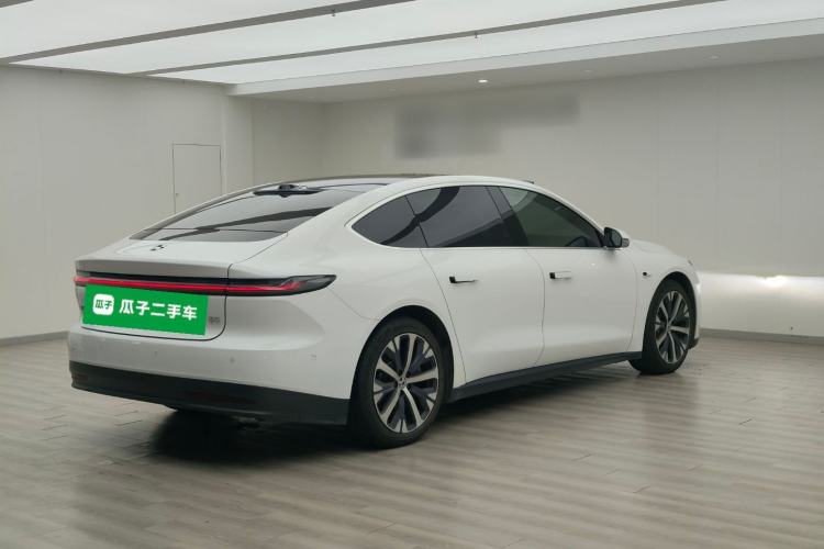 Used Nio ET7 2024 75 kWh Executive Edition Rear Right 45 Deg