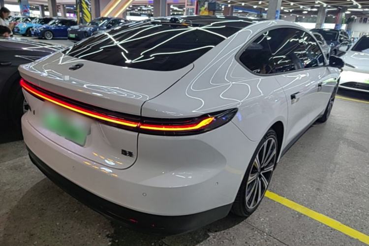 Used Nio ET7 2024 75 kWh Executive Signature Edition Rear Right 45 Deg