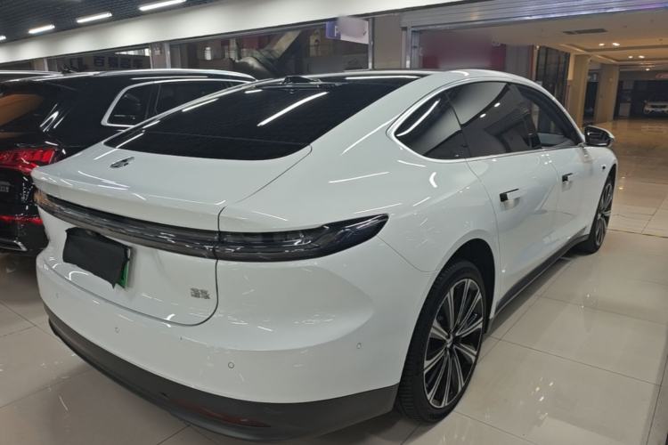 Used Nio ET7 2024 75 kWh Executive Signature Edition Rear Right 45 Deg