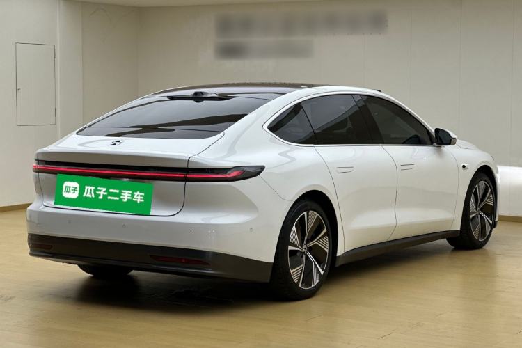 Used Nio ET7 2024 75 kWh Executive Edition Rear Right 45 Deg