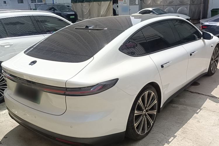 Used Nio ET7 2024 75 kWh Executive Signature Edition Rear Right 45 Deg