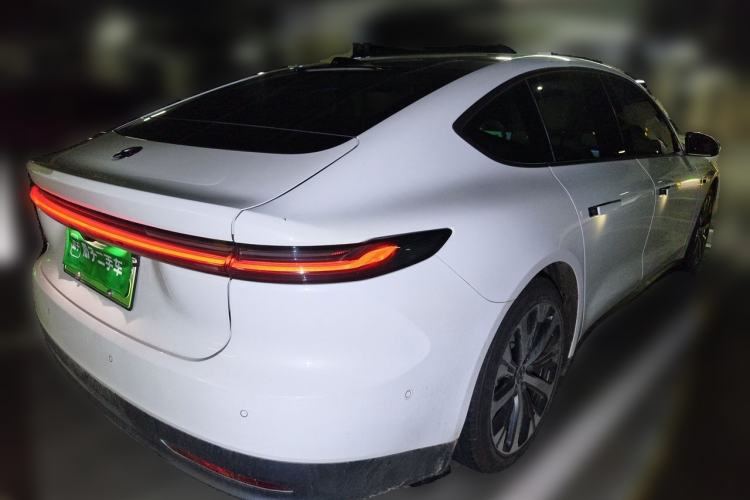 Used Nio ET7 2024 75 kWh Executive Edition Rear Right 45 Deg