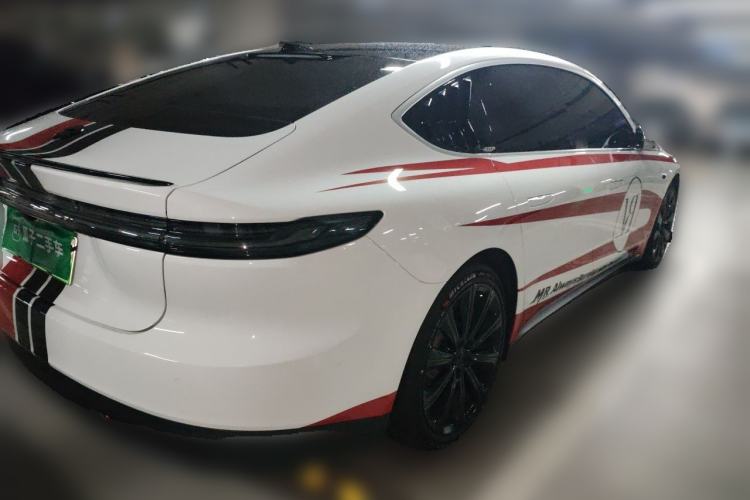 Used Nio ET7 2024 75 kWh Executive Signature Edition Rear Right 45 Deg