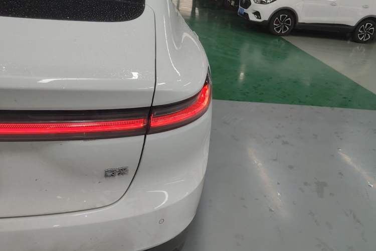 Used Nio ET7 2024 100kWh Executive Edition Right Rear Taillight