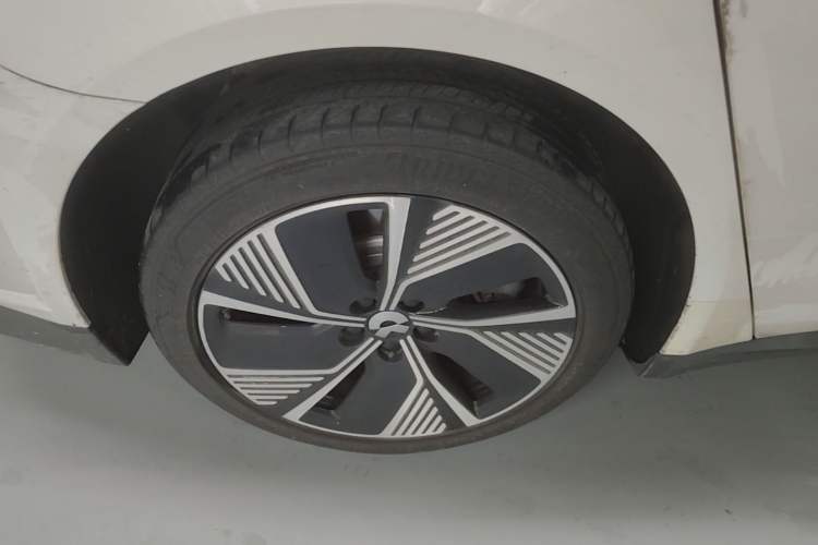 Used Nio ET7 2024 100kWh Executive Edition Right Rear Wheel Hub