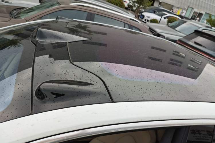 Used Nio ET7 2024 75 kWh Executive Signature Edition Roof