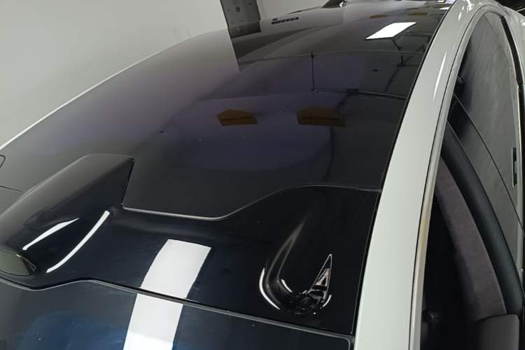 Used Nio ET7 2024 75 kWh Executive Edition Roof