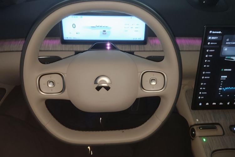 Used Nio ET7 2024 100kWh Executive Edition Steering Wheel