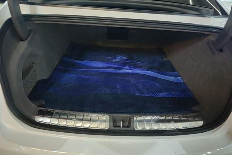 Used Nio ET7 2024 75 kWh Executive Signature Edition Trunk