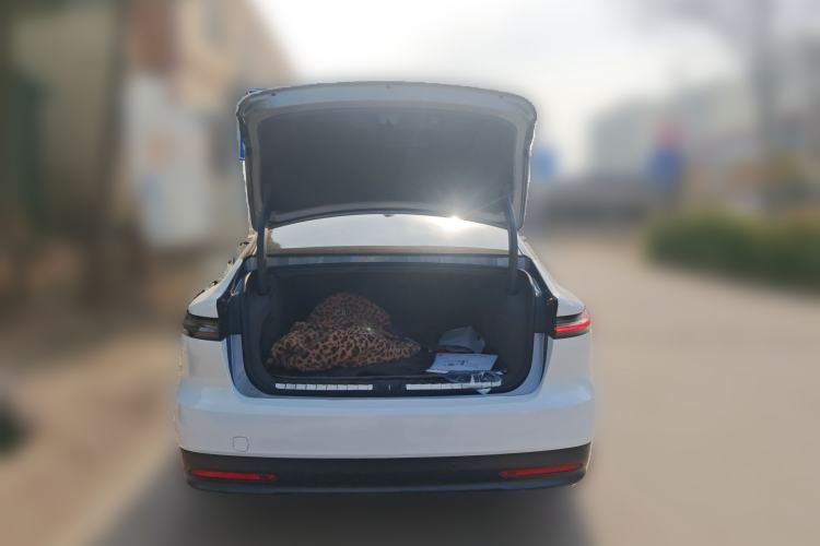 Used Nio ET7 2024 75 kWh Executive Signature Edition Trunk