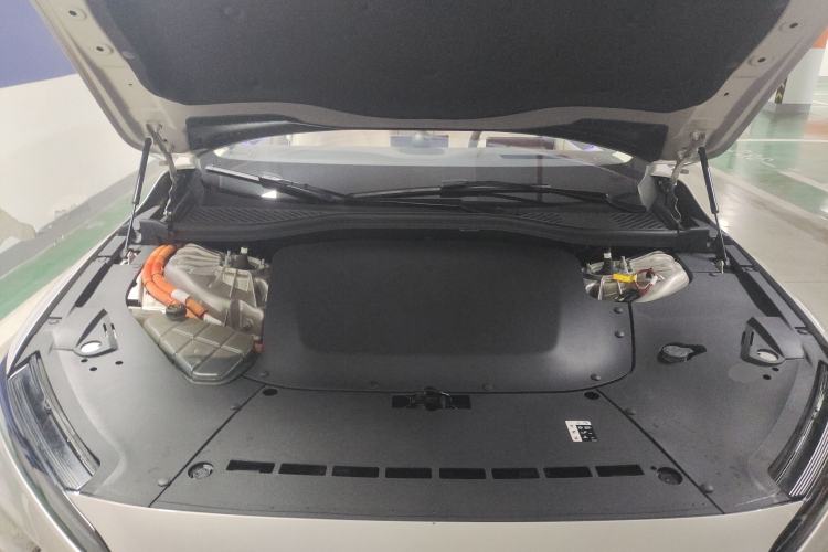 Used Nio ET7 2024 75 kWh Executive Edition Engine Bay