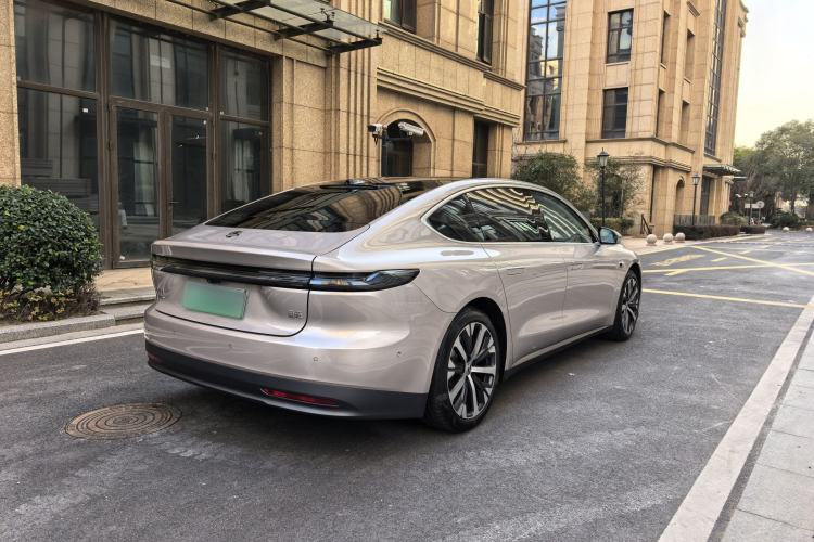 Used Nio ET7 2024 75 kWh Executive Edition Exterior 4