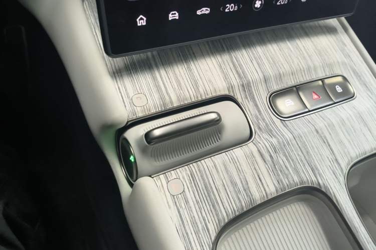Used Nio ET7 2024 100kWh Executive Signature Edition Gear Lever