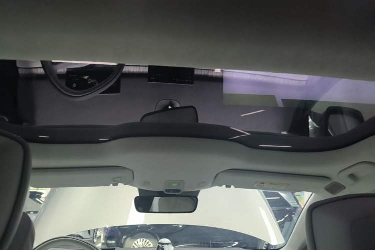 Used Nio ET7 2024 100kWh Executive Signature Edition Headliner