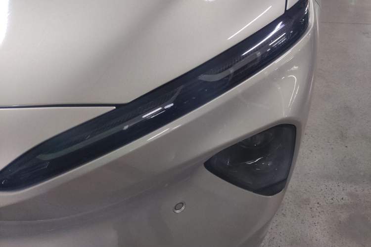 Used Nio ET7 2024 75 kWh Executive Edition Left Front Headlight
