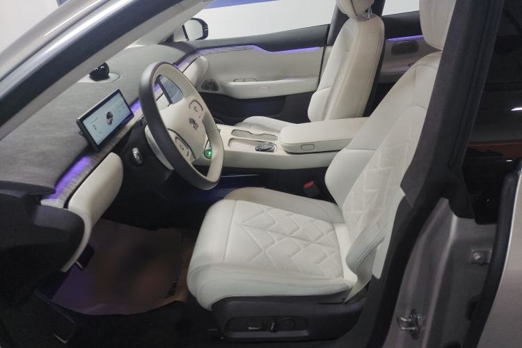 Used Nio ET7 2024 75 kWh Executive Edition Left Front Seat