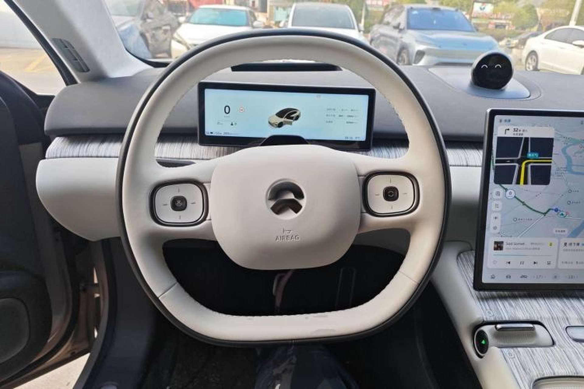 Used Nio ET7 2024 75 kWh Executive Edition Steering Wheel