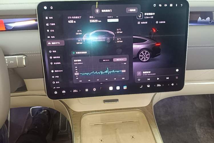 Used Nio ET9 2025 100kWh Signature Edition Audio And AC Panel