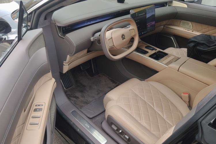 Used Nio ET9 2025 100kWh Signature Edition Driver Seat