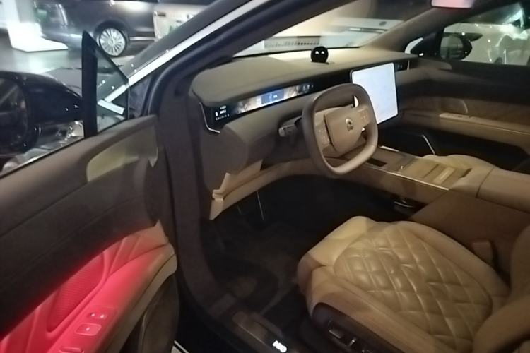 Used Nio ET9 2025 100kWh Signature Edition Driver Seat