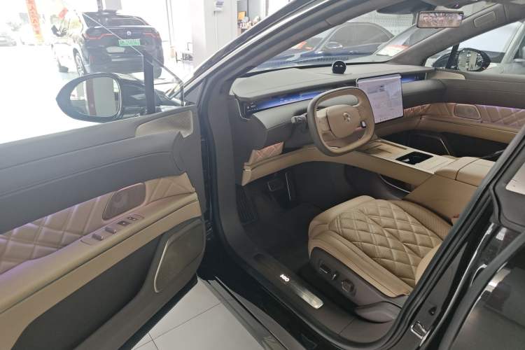Used Nio ET9 2025 100 kWh Driver Seat