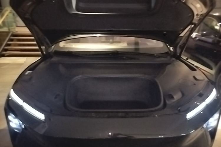 Used Nio ET9 2025 100kWh Signature Edition Engine Bay
