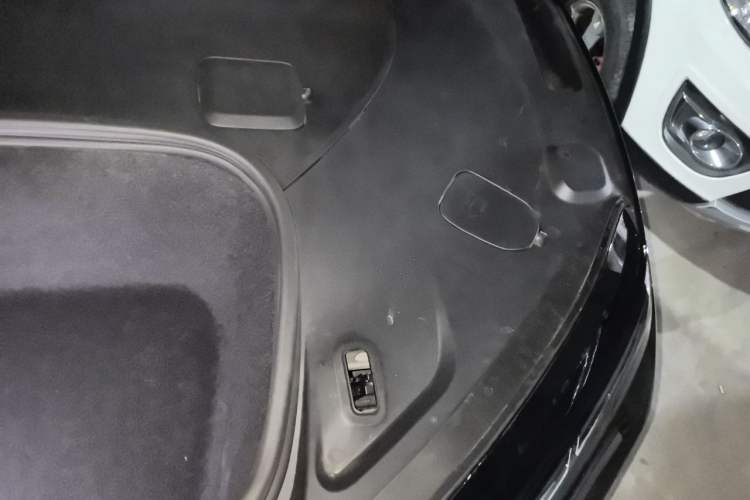 Used Nio ET9 2025 100kWh Signature Edition Engine Bay Left