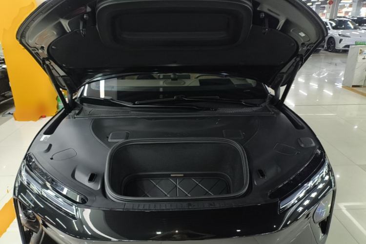 Used Nio ET9 2025 100kWh Signature Edition Engine Bay