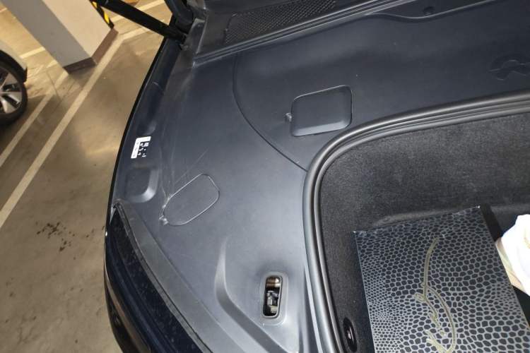Used Nio ET9 2025 100kWh Signature Edition Engine Bay Right