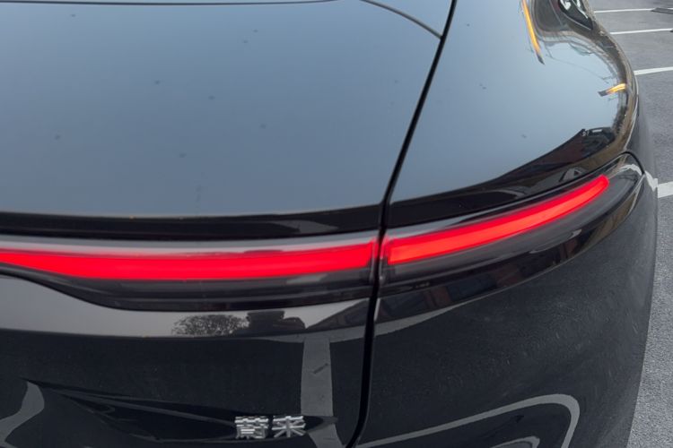 Used Nio ET9 2025 100kWh Signature Edition Exterior 1