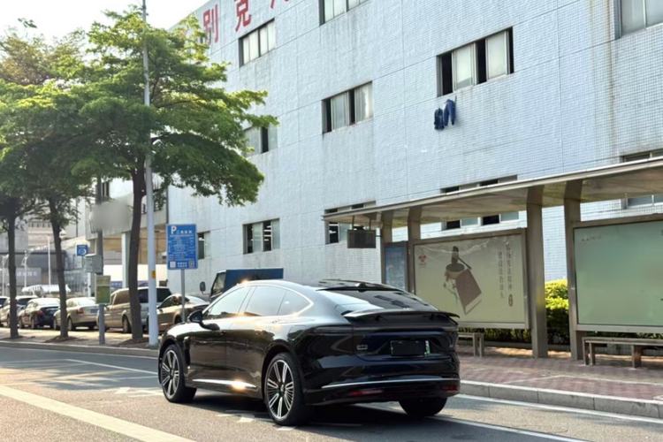Used Nio ET9 2025 100kWh Signature Edition Exterior 2