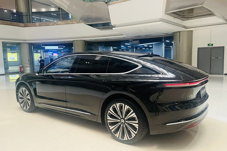 Used Nio ET9 2025 100 kWh Exterior 2