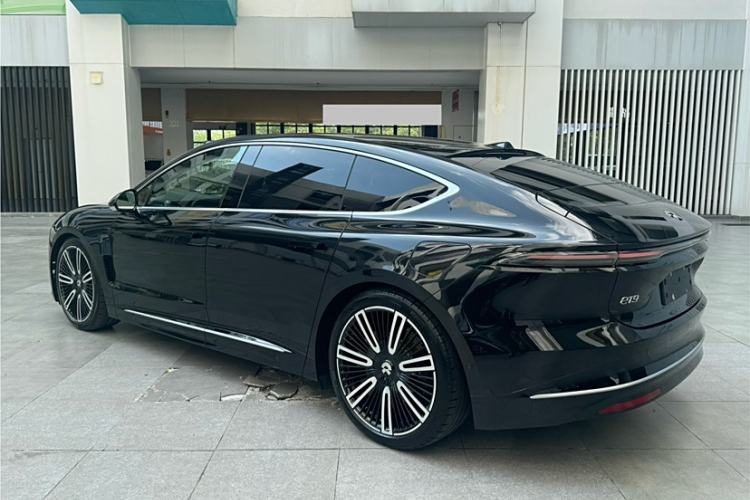 Used Nio ET9 2025 100 kWh Exterior 3