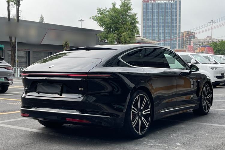 Used Nio ET9 2025 100kWh Signature Edition Exterior 4
