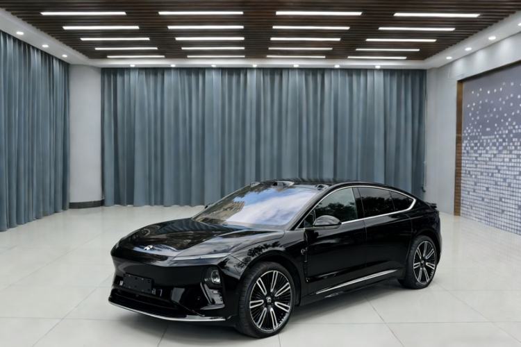 Used Nio ET9 2025 100 kWh Exterior 4