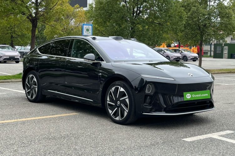 Used Nio ET9 2025 100 kWh Exterior 6