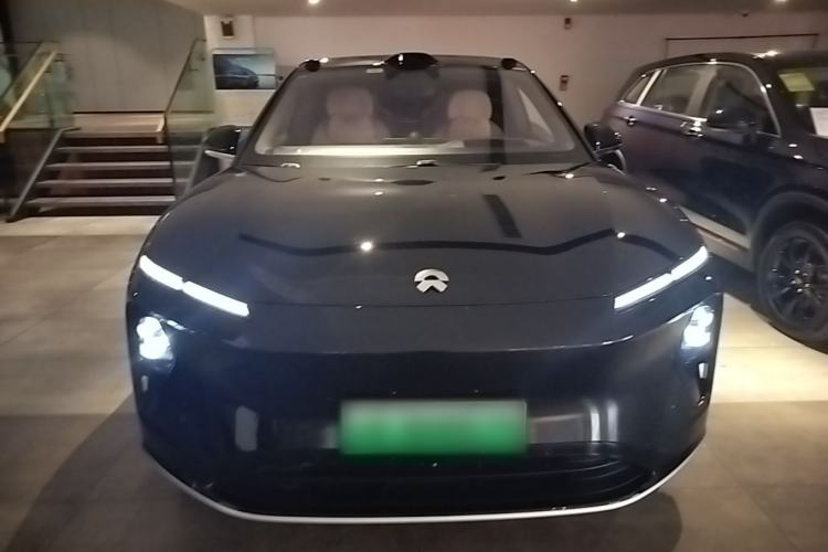 Used Nio ET9 2025 100kWh Signature Edition Front
