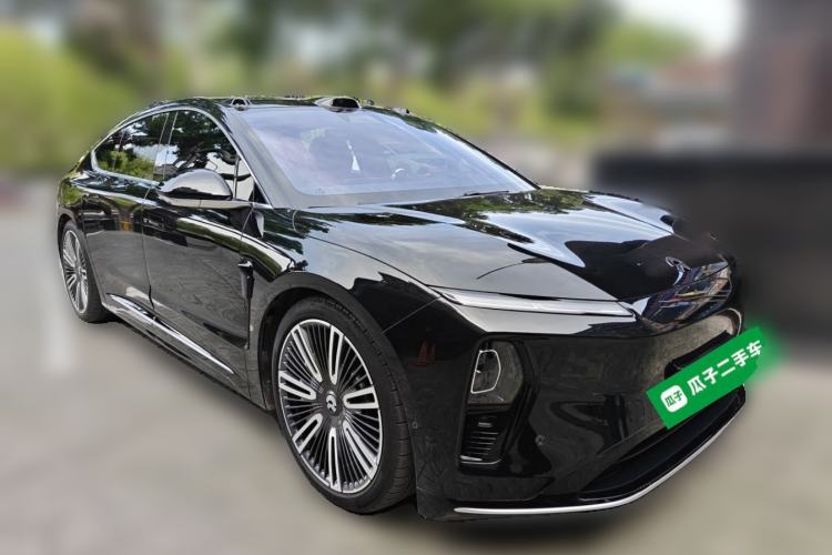 Used Nio ET9 2025 100kWh First-Edition Limited Edition Front Right 45 Deg