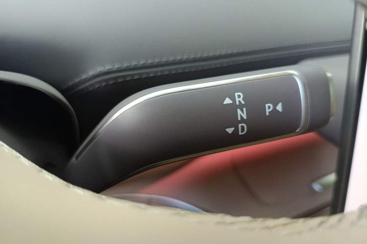Used Nio ET9 2025 100kWh Signature Edition Gear Lever
