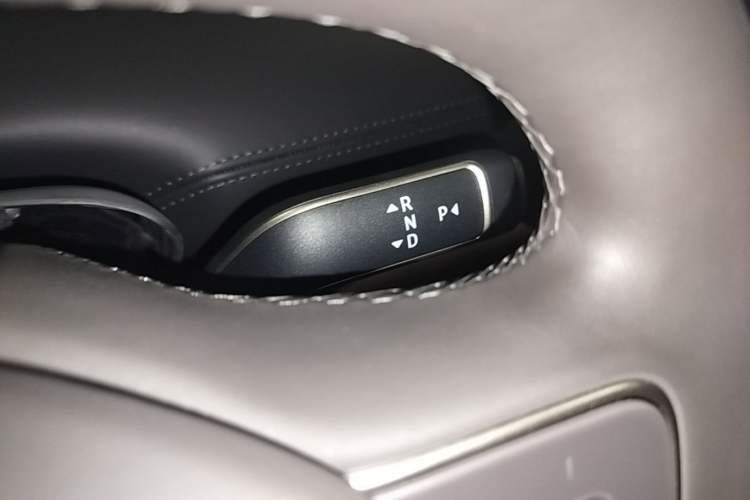 Used Nio ET9 2025 100kWh Signature Edition Gear Lever